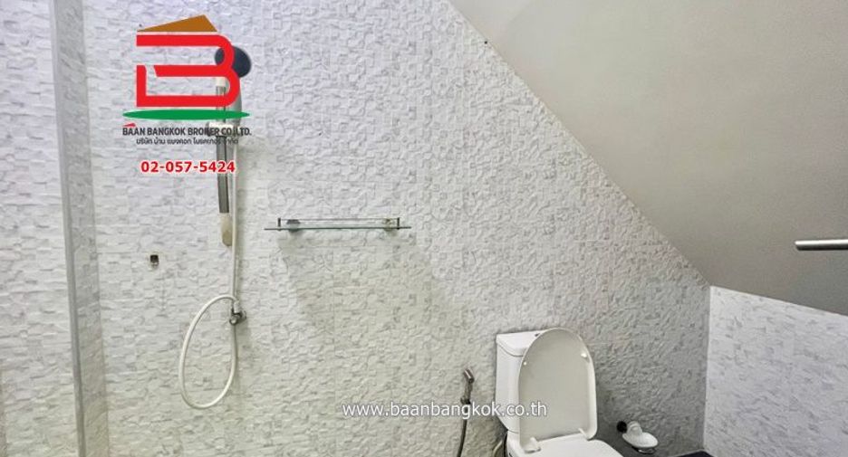 For sale 2 bedrooms retail Space in Bang Khen, Bangkok