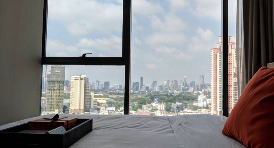 For rent and for sale 2 bedrooms condo in Khlong Toei, Bangkok