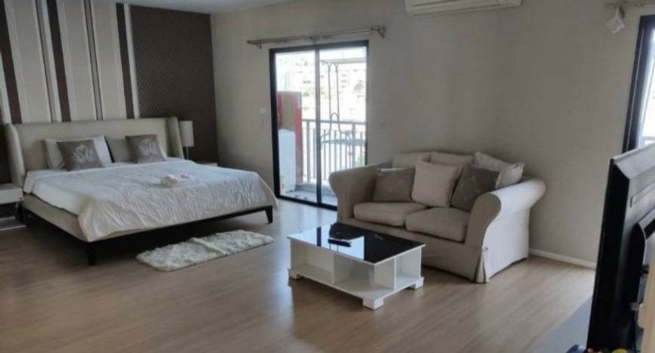 For rent and for sale 3 bedrooms condo in Watthana, Bangkok