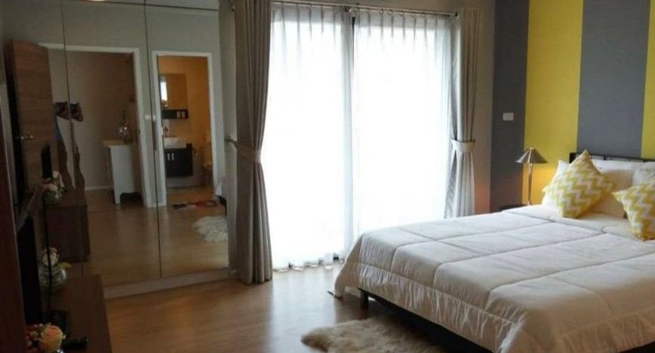 For rent and for sale 3 bedrooms condo in Watthana, Bangkok