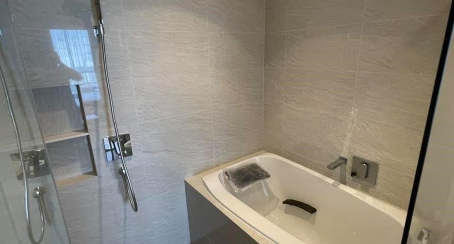 For sale 2 Beds condo in Watthana, Bangkok