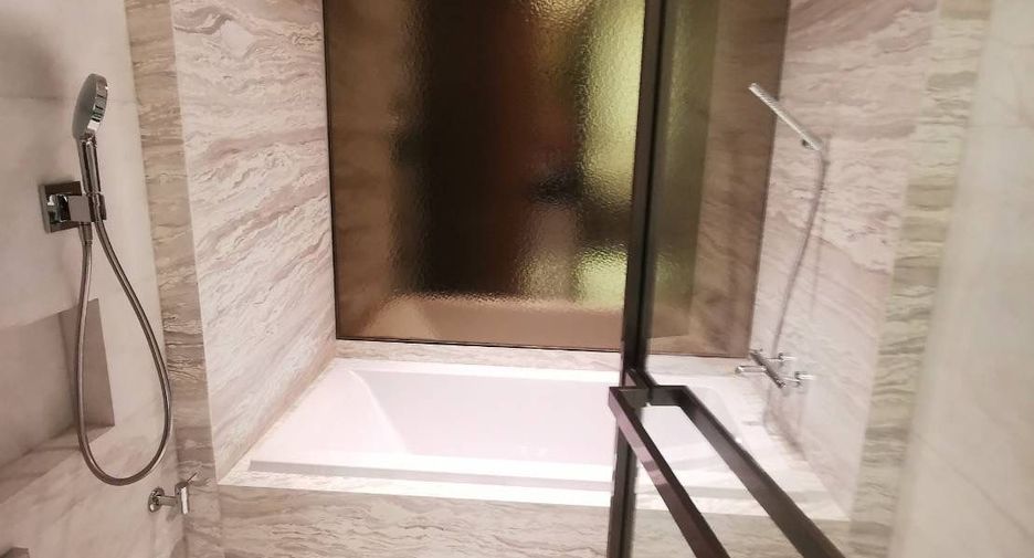 À vendre 1 chambre condo à Pathum Wan, Bangkok
