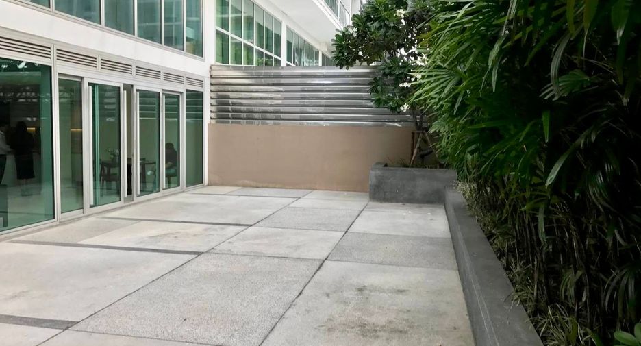 For sale 3 bedrooms condo in Sathon, Bangkok