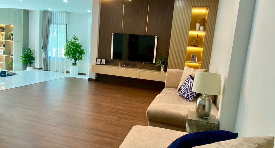 For sale 4 ベッドルーム villa in Mae On, Chiang Mai
