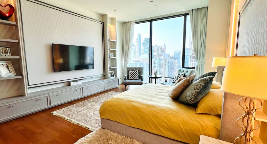 Wohnung zur Miete mit 4 Zimmer in Pathum Wan, Bangkok