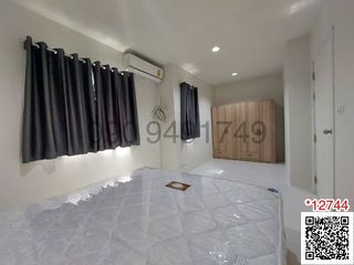 For rent 3 bed townhouse in Bang Sao Thong, Samut Prakan