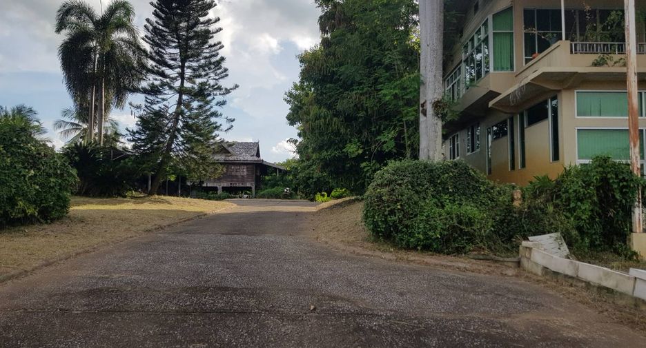 出售 和 出租 3 卧室 独立屋 在 Mueang Uttaradit, Uttaradit