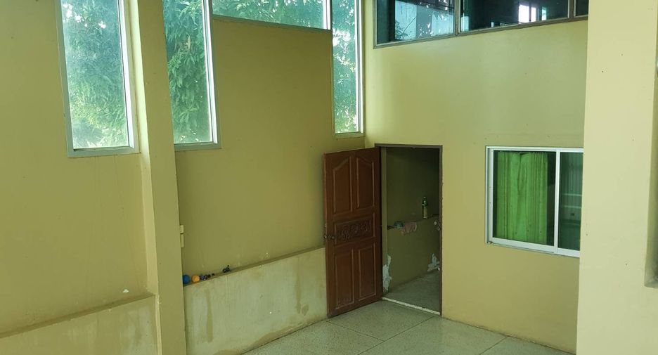 出售 和 出租 3 卧室 独立屋 在 Mueang Uttaradit, Uttaradit