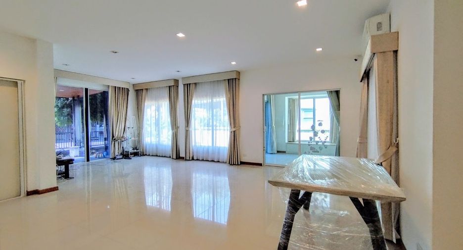 For sale 4 bedrooms house in Bang Phli, Samut Prakan