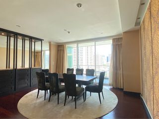 Condo en alquiler de 4 habitaciones en Pathum Wan, Bangkok