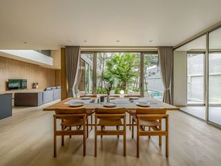 For sale 4 Beds house in Bang Phlat, Bangkok