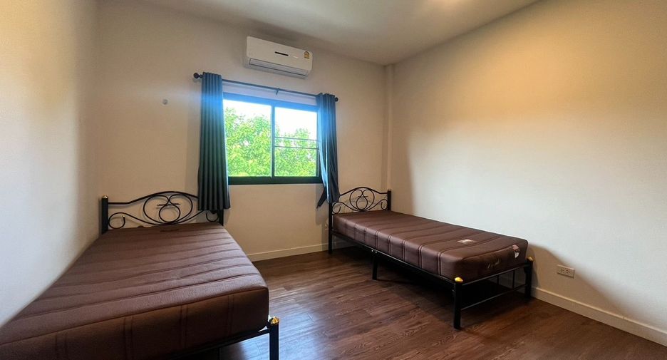 Reihenhaus zur Miete und zum Kauf mit 2 Zimmer in Li, Lamphun