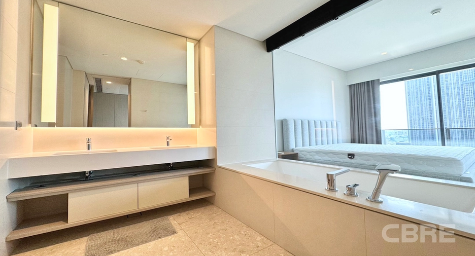 For sale 2 bedrooms condo in Watthana, Bangkok