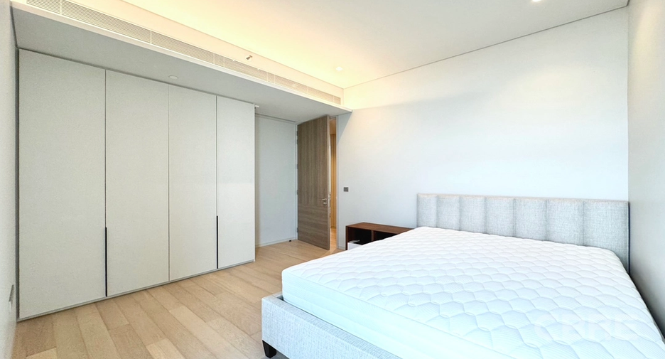 For sale 2 bedrooms condo in Watthana, Bangkok