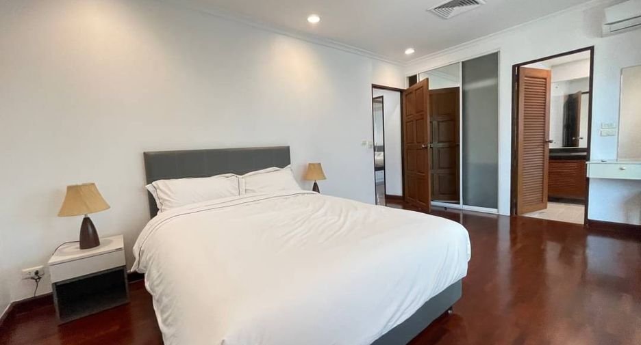 Apartment zur Miete mit 3 Zimmer in Watthana, Bangkok