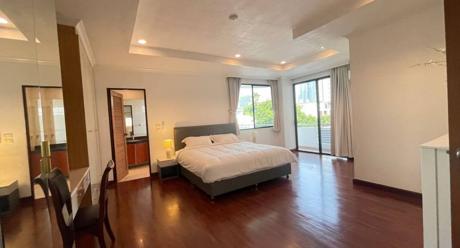 Apartment zur Miete mit 3 Zimmer in Watthana, Bangkok