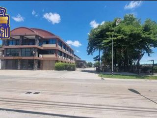 For sale warehouse in Si Racha, Chonburi