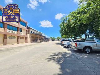For sale warehouse in Si Racha, Chonburi