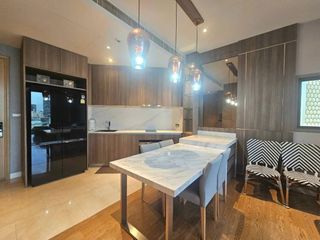 Продажа 1 кровать кондо в Кхлонг Сан, Бангкок