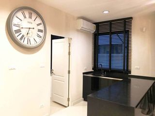 出租 3 卧室 独立屋 在 Prawet, 曼谷