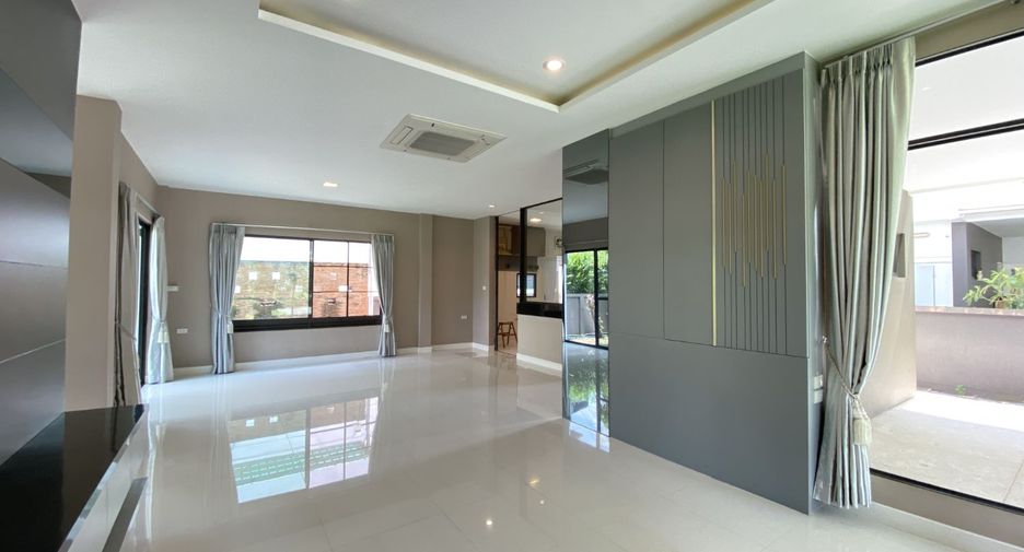 For sale 4 bedrooms house in Prawet, Bangkok