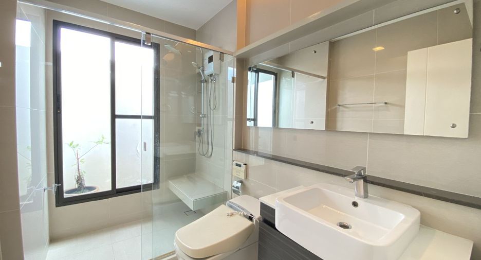 For sale 4 bedrooms house in Prawet, Bangkok