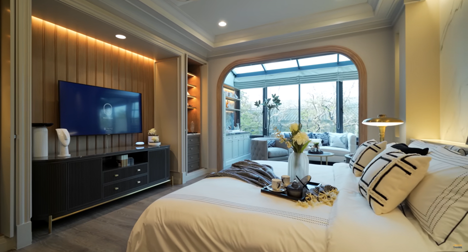 For sale 4 bedrooms condo in Din Daeng, Bangkok