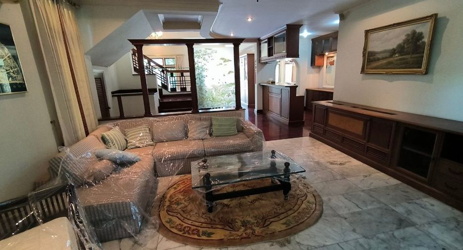 For sale 3 bedrooms house in Mueang Samut Prakan, Samut Prakan