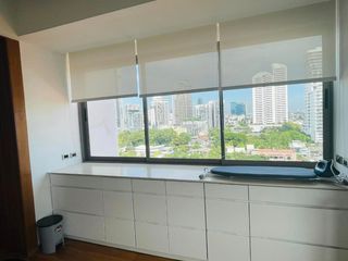 For sale 4 Beds condo in Watthana, Bangkok