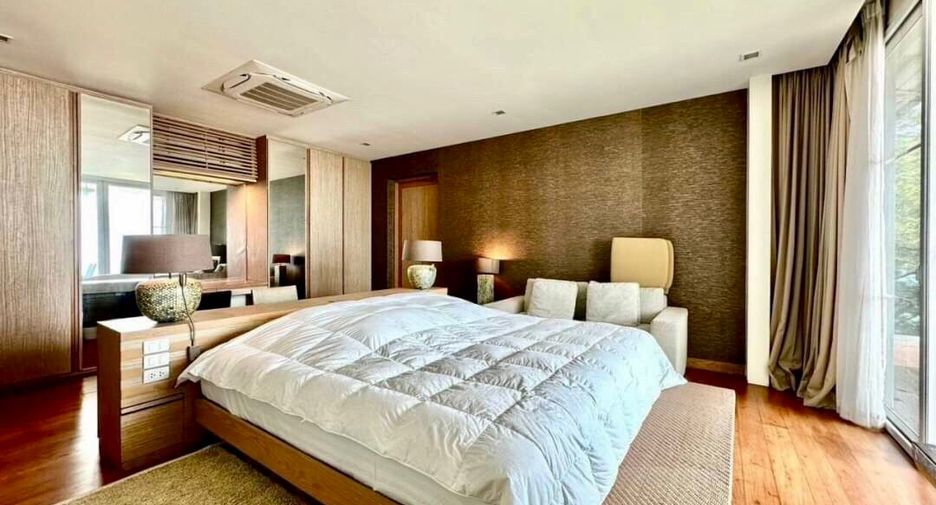 For sale 5 ベッドルーム house in Sattahip, Chonburi