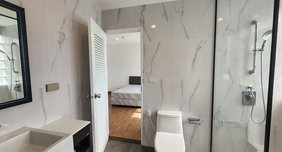 Apartment zur Miete mit 3 Zimmer in Khlong Toei, Bangkok