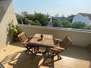 Apartment zur Miete mit 2 Zimmer in Khlong Toei, Bangkok