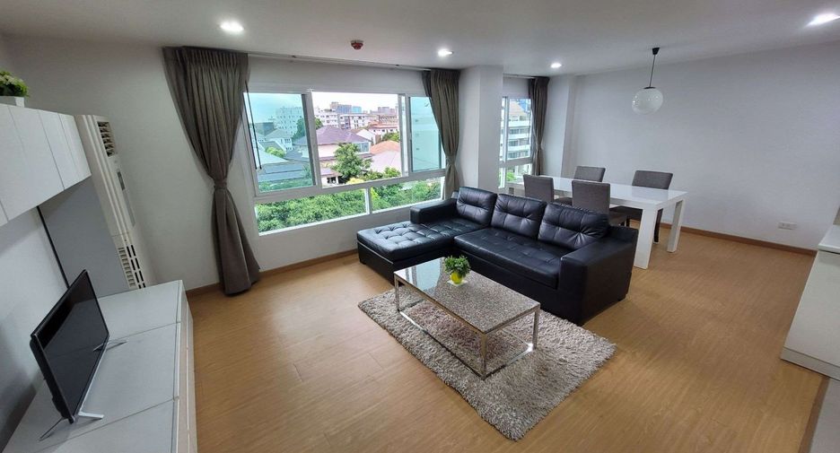 For rent 2 bedrooms apartment in Khlong Toei, Bangkok