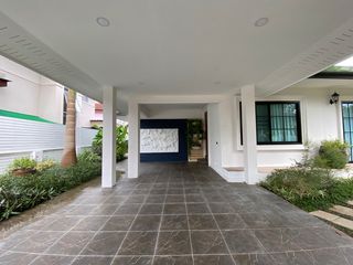 À louer et à vendre 3 chambres maison à San Kamphaeng, Chiang Mai
