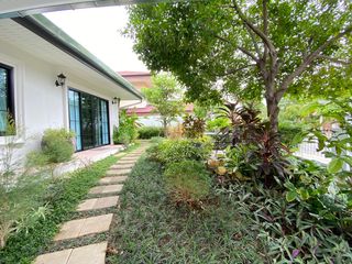 À louer et à vendre 3 chambres maison à San Kamphaeng, Chiang Mai