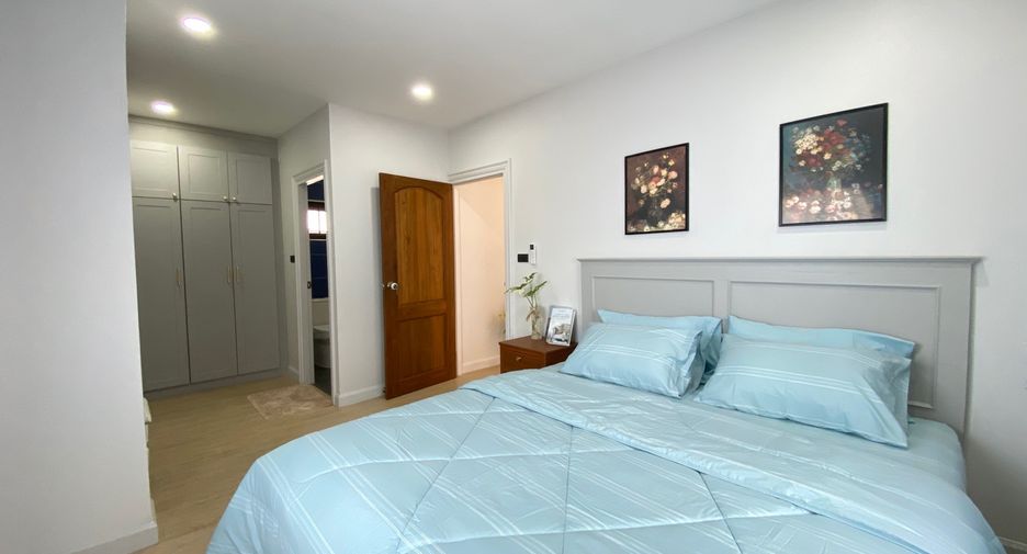 For rent and for sale 3 bedrooms house in San Kamphaeng, Chiang Mai