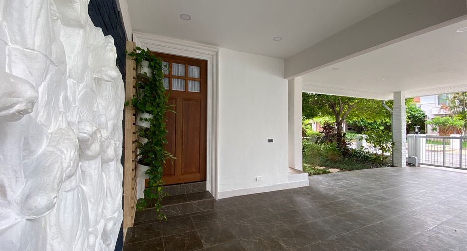 For rent and for sale 3 bedrooms house in San Kamphaeng, Chiang Mai