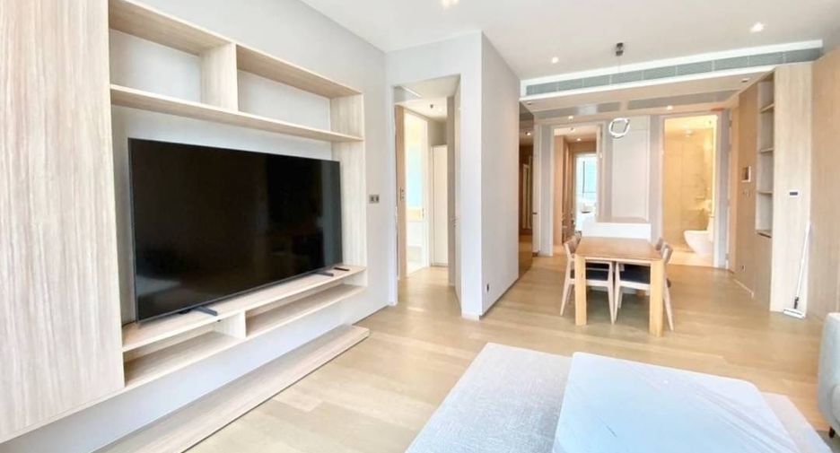 For rent 2 bedrooms condo in Khlong Toei, Bangkok