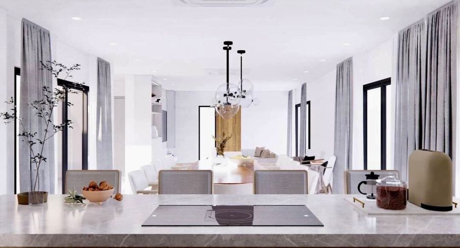 Haus zum Kauf mit 4 Zimmer in Sattahip, Chonburi