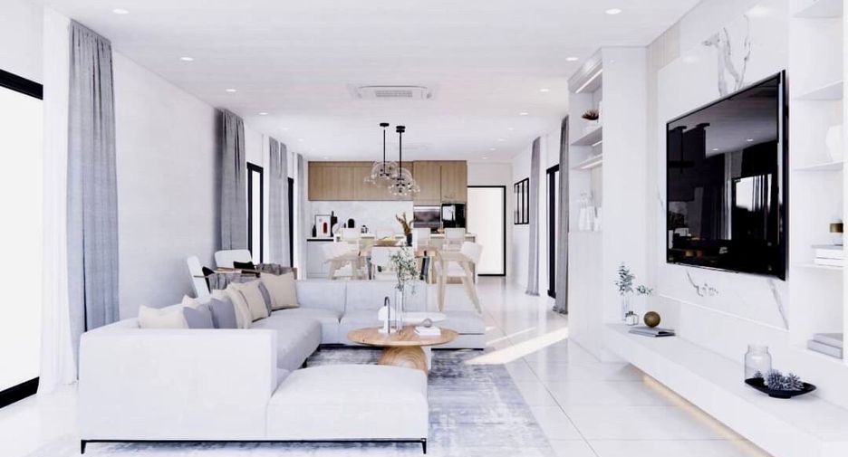 Haus zum Kauf mit 4 Zimmer in Sattahip, Chonburi