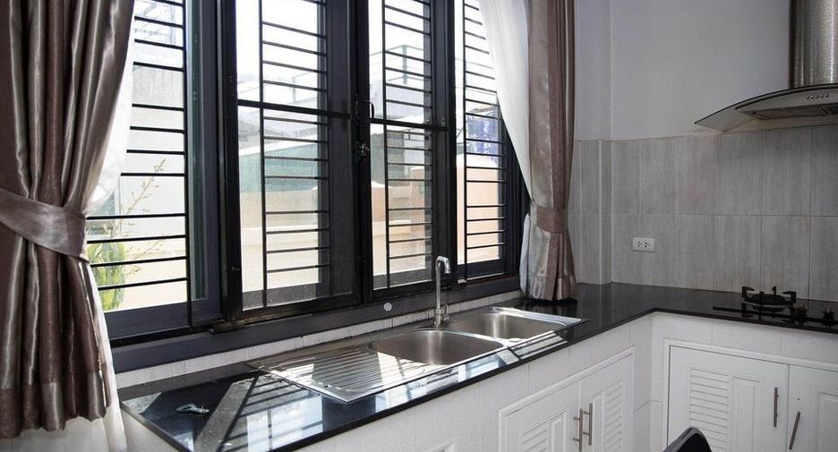 For sale 3 bedrooms house in Mueang Chiang Mai, Chiang Mai
