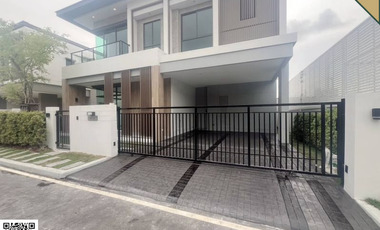 For sale 4 bed house in Bang Phli, Samut Prakan
