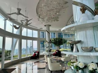 For sale 2 bedrooms condo in Ratchathewi, Bangkok