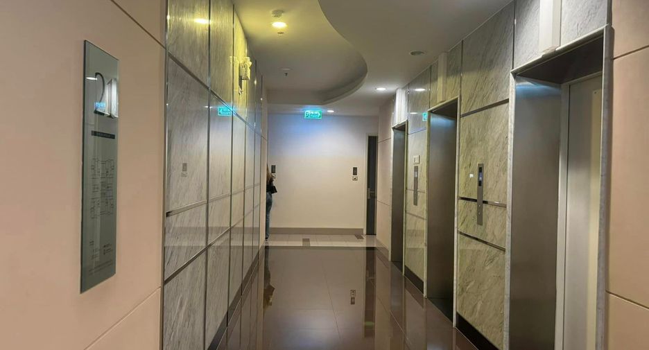 For sale 2 bedrooms condo in Ratchathewi, Bangkok