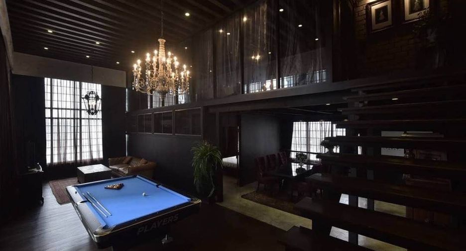 Condo en alquiler y en venta de 2 habitaciones en Khlong Toei, Bangkok