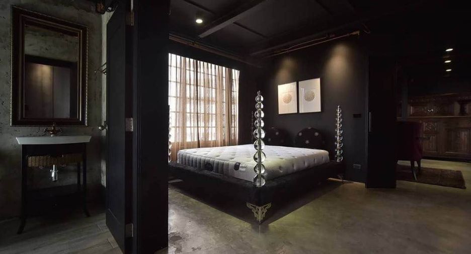 Condo en alquiler y en venta de 2 habitaciones en Khlong Toei, Bangkok