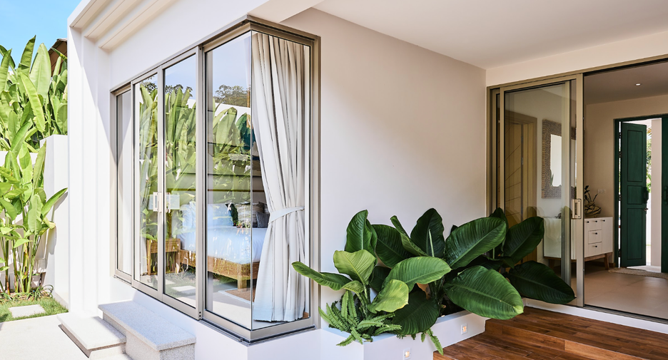 For sale 4 bedrooms villa in Thalang, Phuket