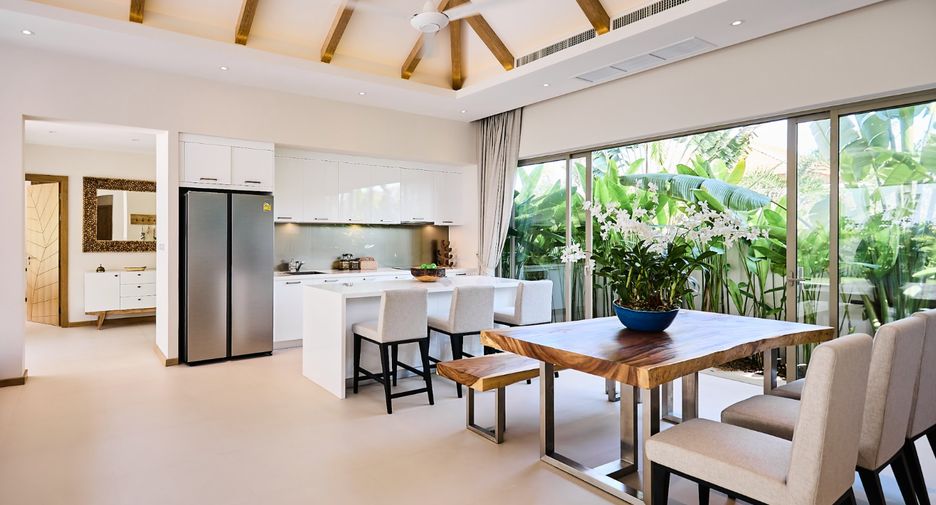 For sale 4 bedrooms villa in Thalang, Phuket
