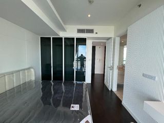 For rent 3 Beds condo in Yan Nawa, Bangkok