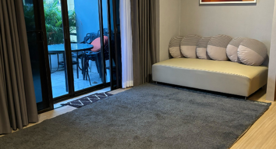 For sale 3 bedrooms condo in Sathon, Bangkok